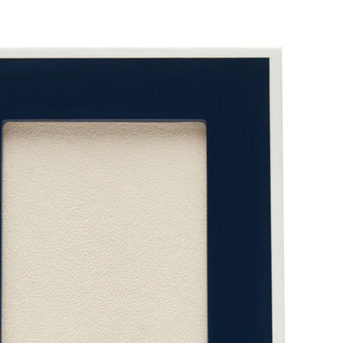 graduation frame